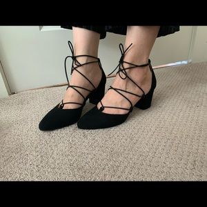 💖New!! International Blank black strap heels💖